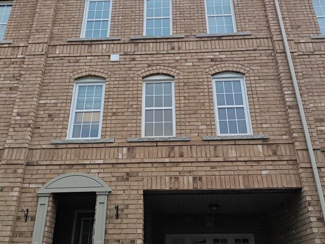 Townhouse for rent in Woburn, Ontario