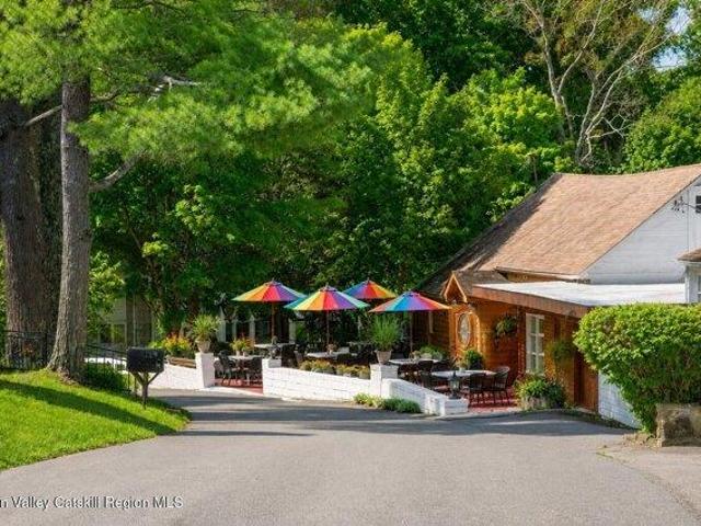 House for sale in Bloomington, New York