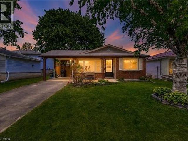 House for sale in Kitchener, Ontario