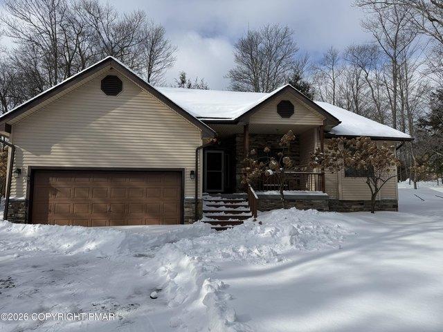 House for sale in Newfoundland, Pennsylvania