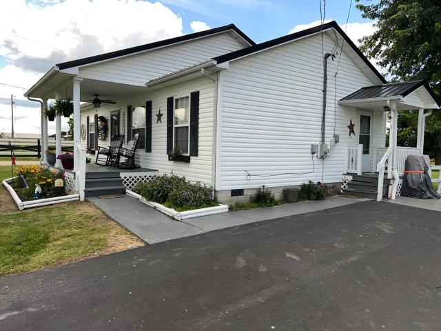 House for sale in Tollesboro, Kentucky