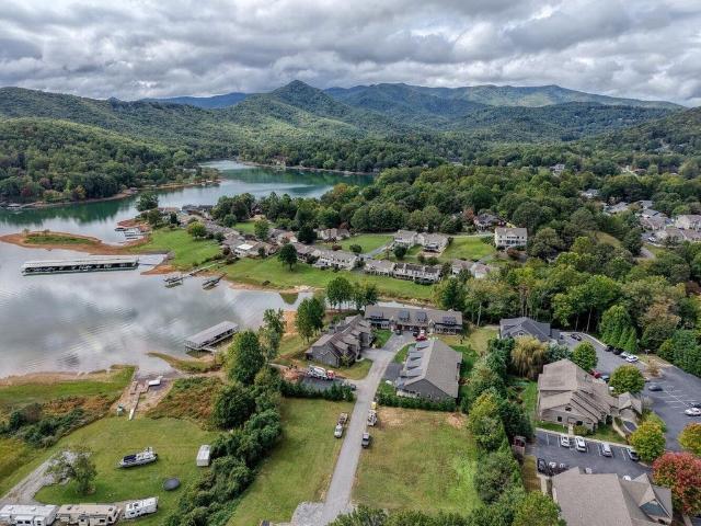 House for sale in Hiawassee, Georgia