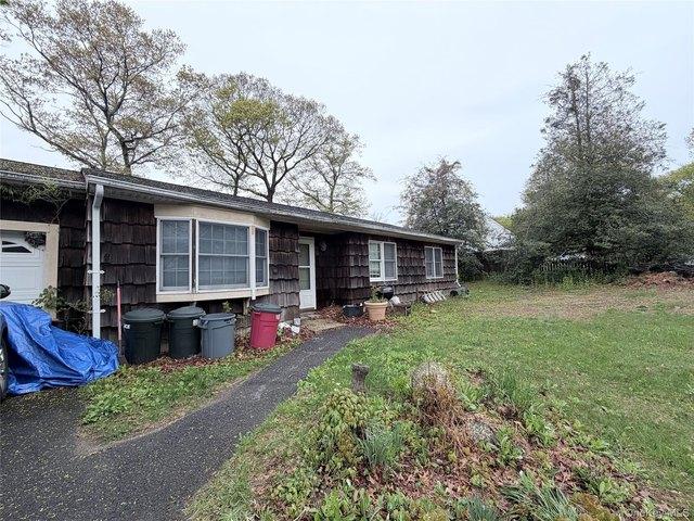 House for sale in Centereach, New York