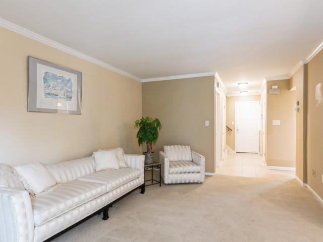 Townhouse for sale in Chatham