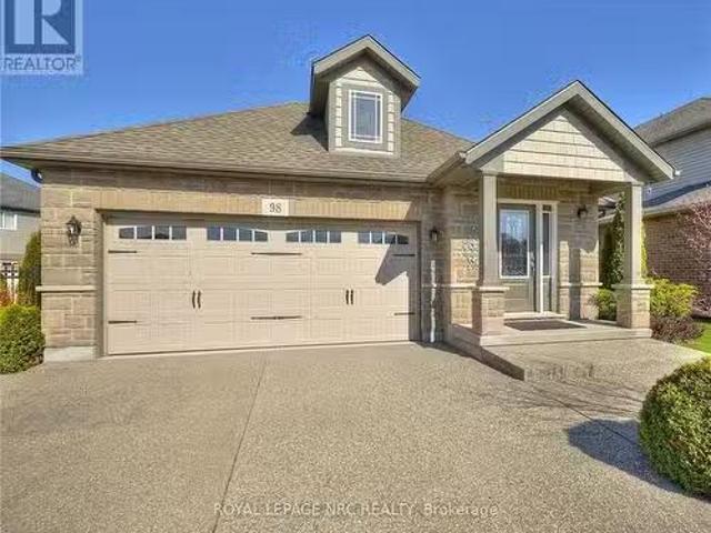 House for sale in Niagara, Ontario