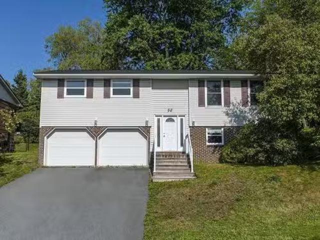 House for sale in Dartmouth, Nova Scotia