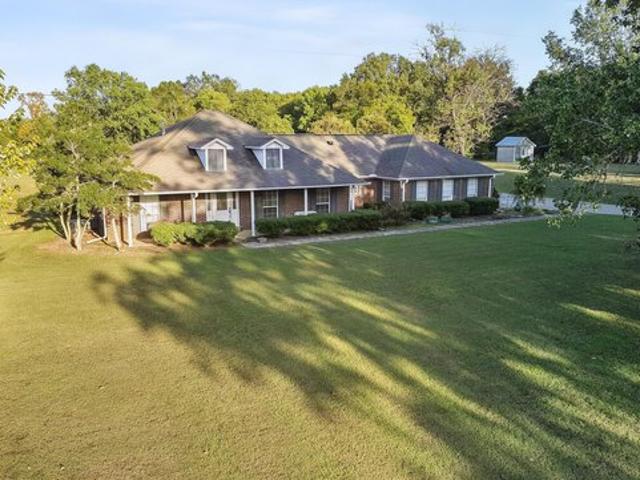 House for sale in Baldwyn, Lee County