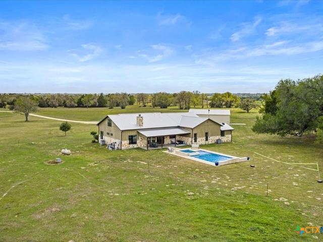 Farm for sale in Schulenburg, Lavaca County