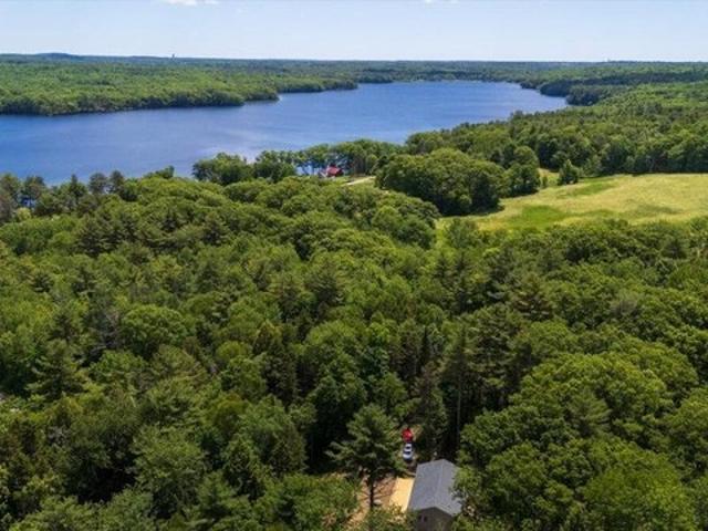 House for sale in Warren, Maine