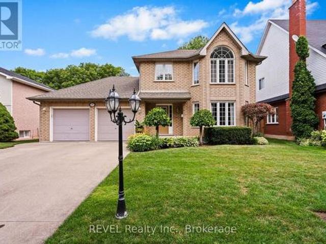 House for sale in Grimsby, Golden Horseshoe