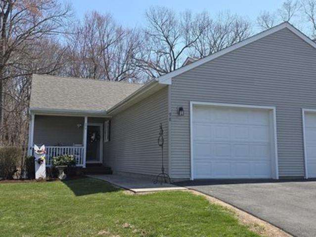 Condo for sale in Windsor Locks, Connecticut