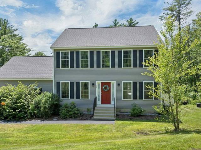 House for sale in New Hampshire