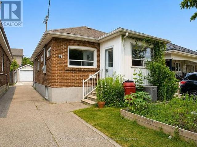 House for rent in Woburn, Ontario