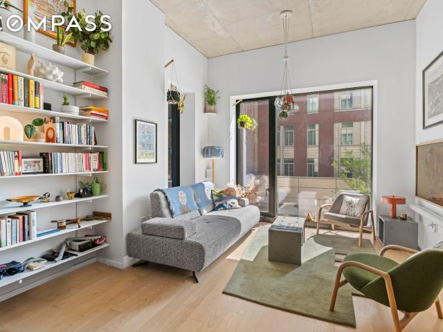 Condo for sale in Arverne, New York