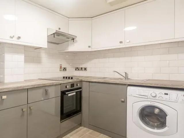 Apartment for rent in Marylebone, Greater London