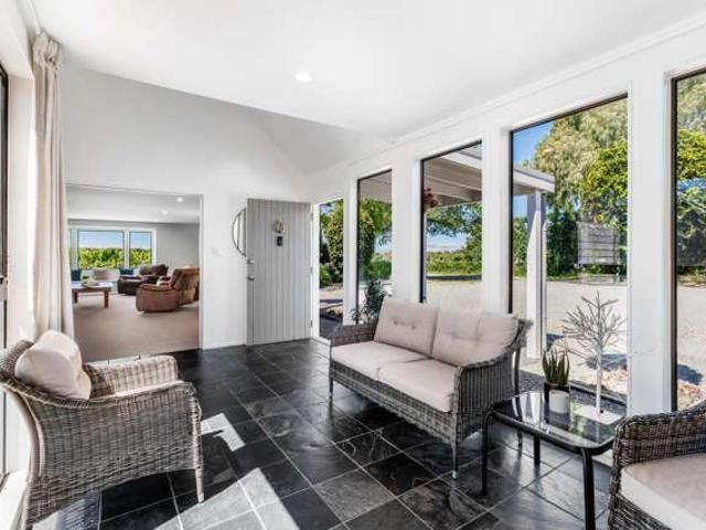 Property for sale in Marlborough