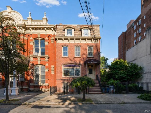 House for sale in Newburgh, New York