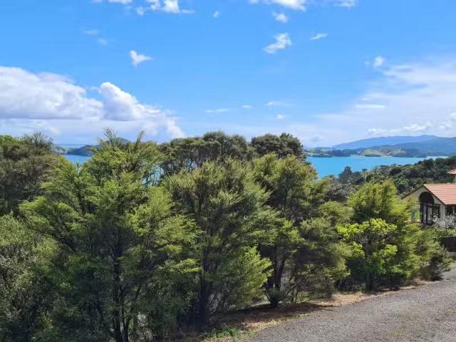 House for sale in Te Kouma, Waikato