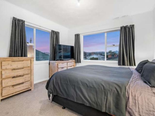 House for sale in Otakou