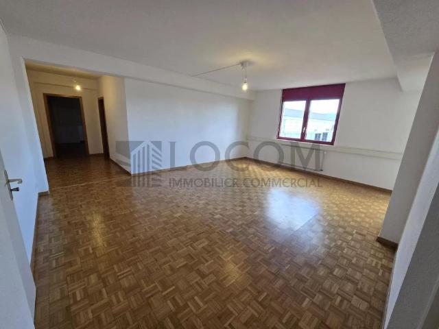 Haus mieten in Bussigny-près-Lausanne, Waadt
