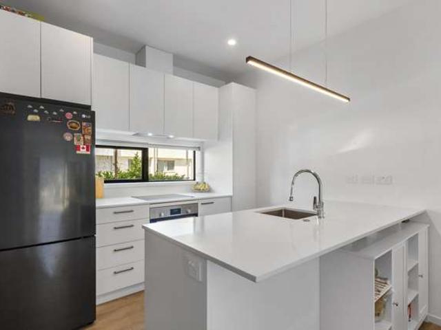 Townhouse for sale in Mount Wellington, Oroua County