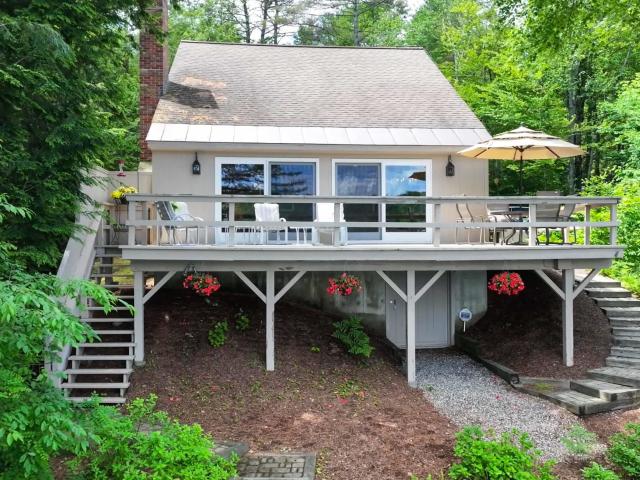House for sale in Sunapee