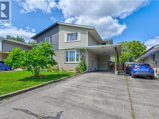 House for sale in Kitchener, Ontario