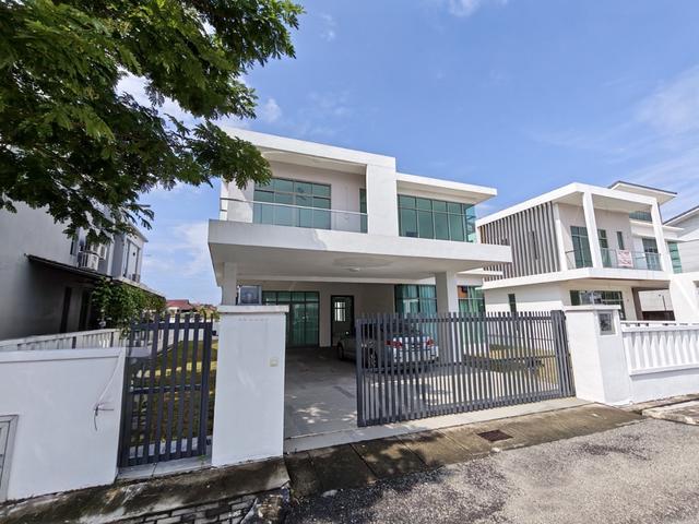 Bungalow for rent in Wellesley, Penang