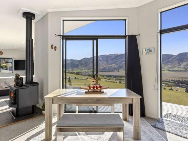 House for sale in Otakou