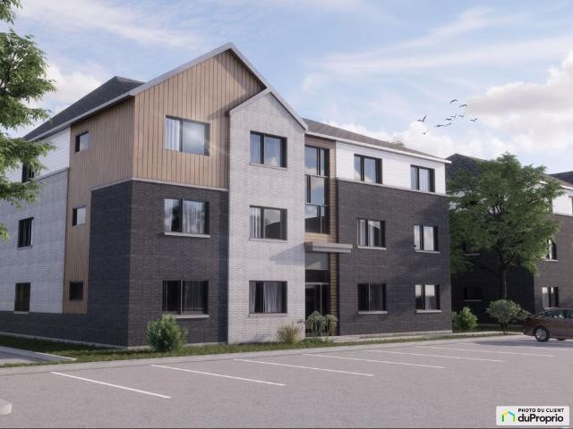 Apartment for rent in District 1, Saint-Jérôme