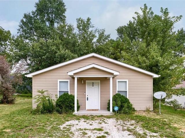 House for sale in Eolia, Missouri