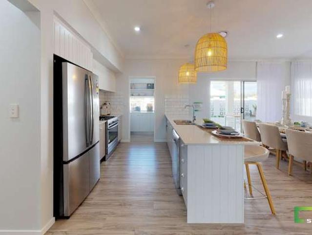 House for sale in Oxford, Canterbury