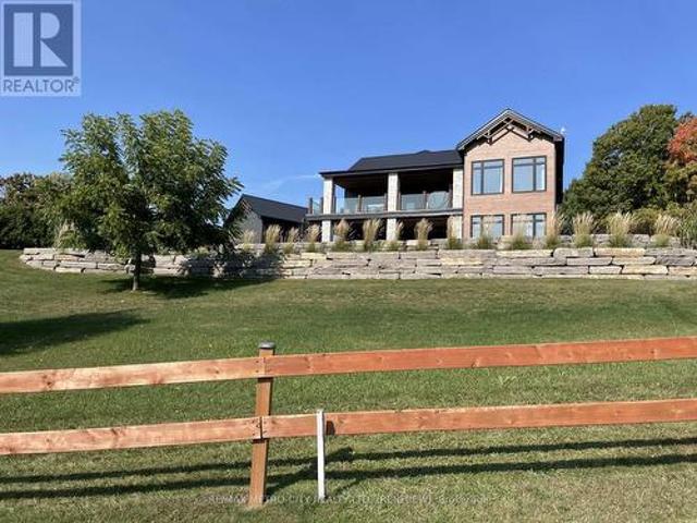 House for sale in Renfrew, Ontario