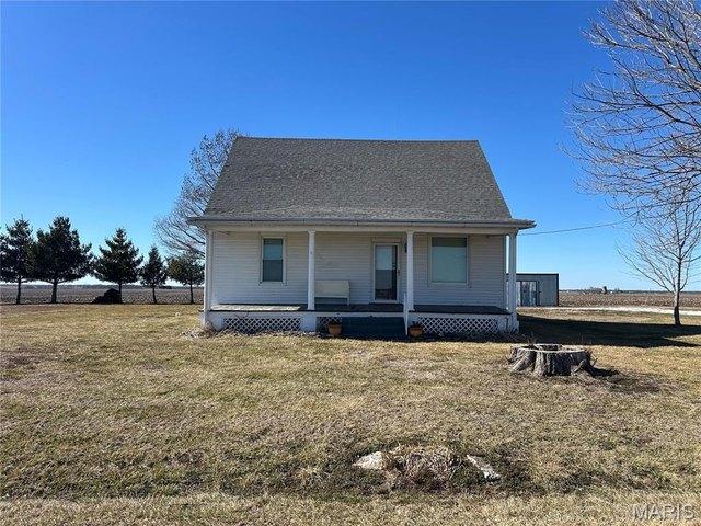 House for sale in Carrollton, Illinois