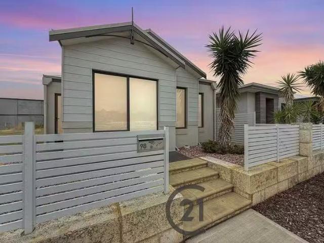 House for rent in Dalyellup, Western Australia