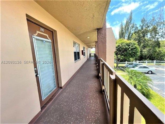 Condo for sale in Sunrise, Florida