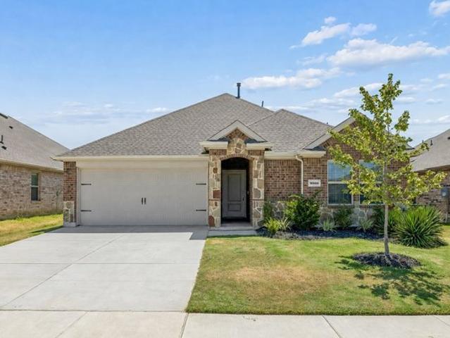 House for sale in Aubrey, Denton County
