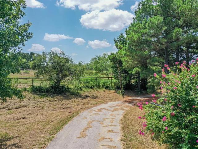 House for sale in Jacksboro, Texas