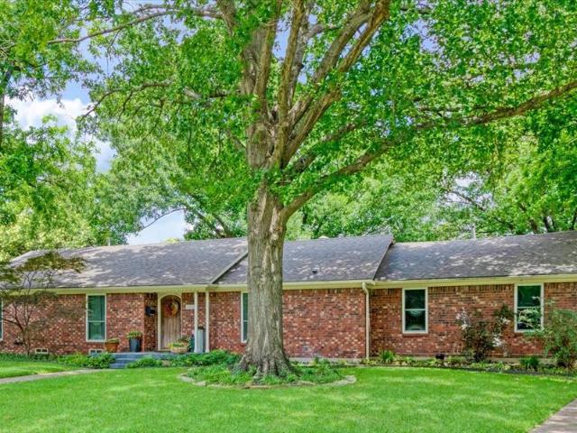 House for sale in Dallas, Texas