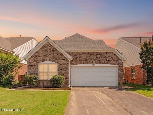 House for sale in Nesbit, Mississippi