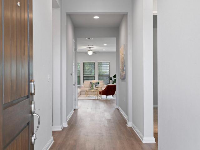 House for sale in Manor
