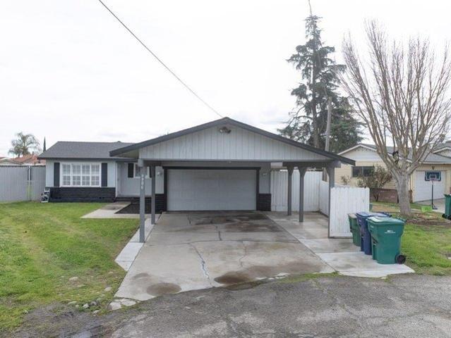 House for sale in Delhi, California