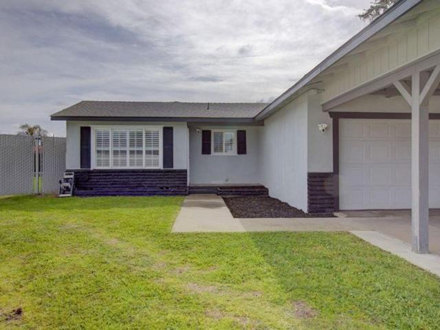 House for sale in Delhi, California