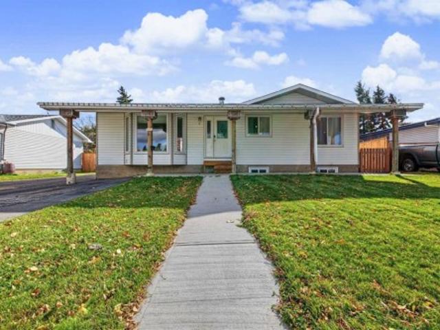 House for sale in Highland Park, Grande Prairie