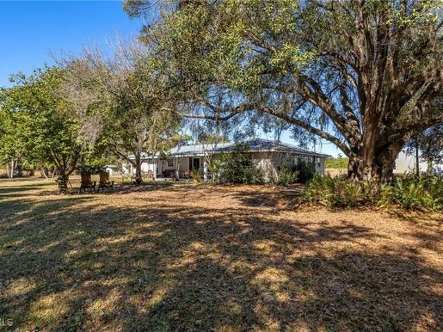 House for sale in Felda, Florida