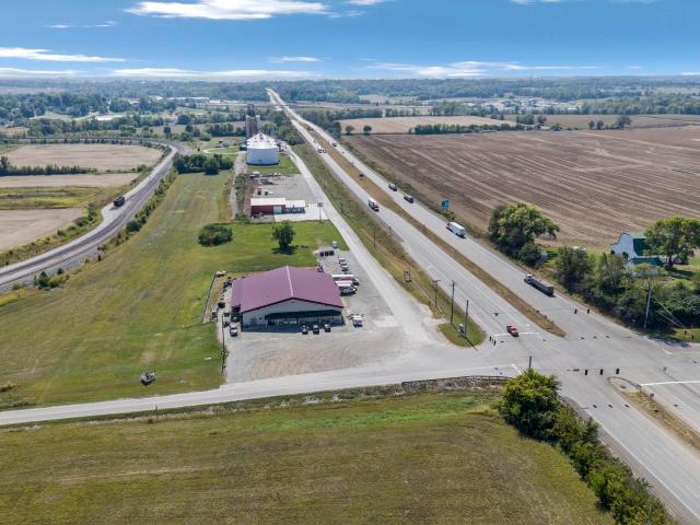 Commercial for sale in Princeton, Gibson County