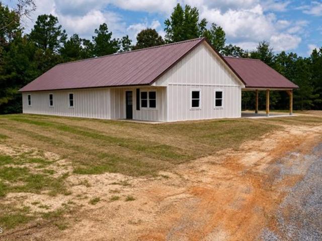 House for sale in Mathiston, Mississippi