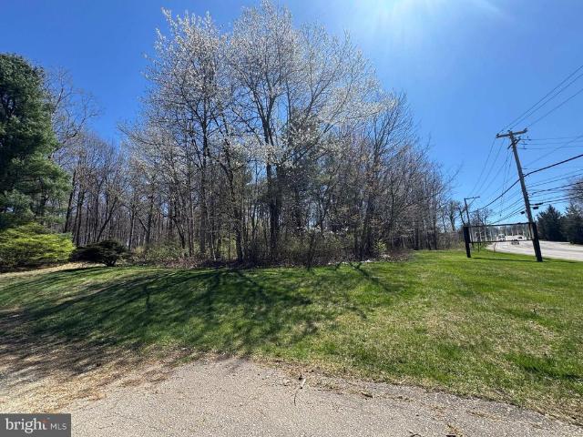 Commercial for sale in Chester, Pennsylvania