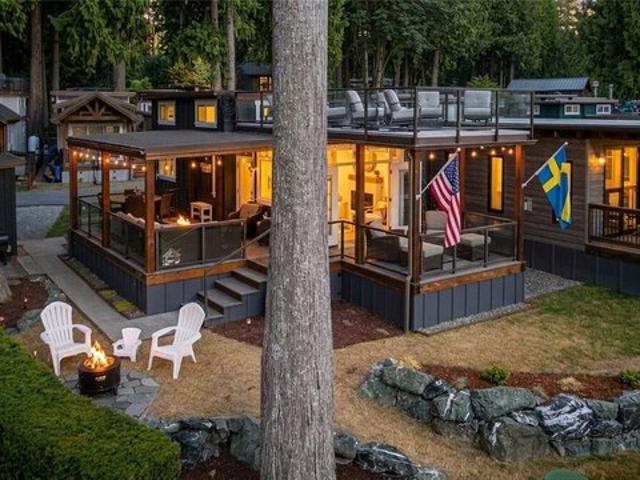 Condo for sale in Washington