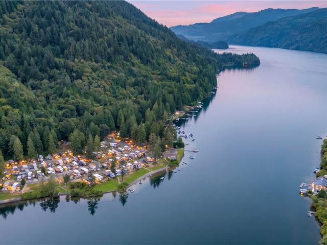 Condo for sale in Washington